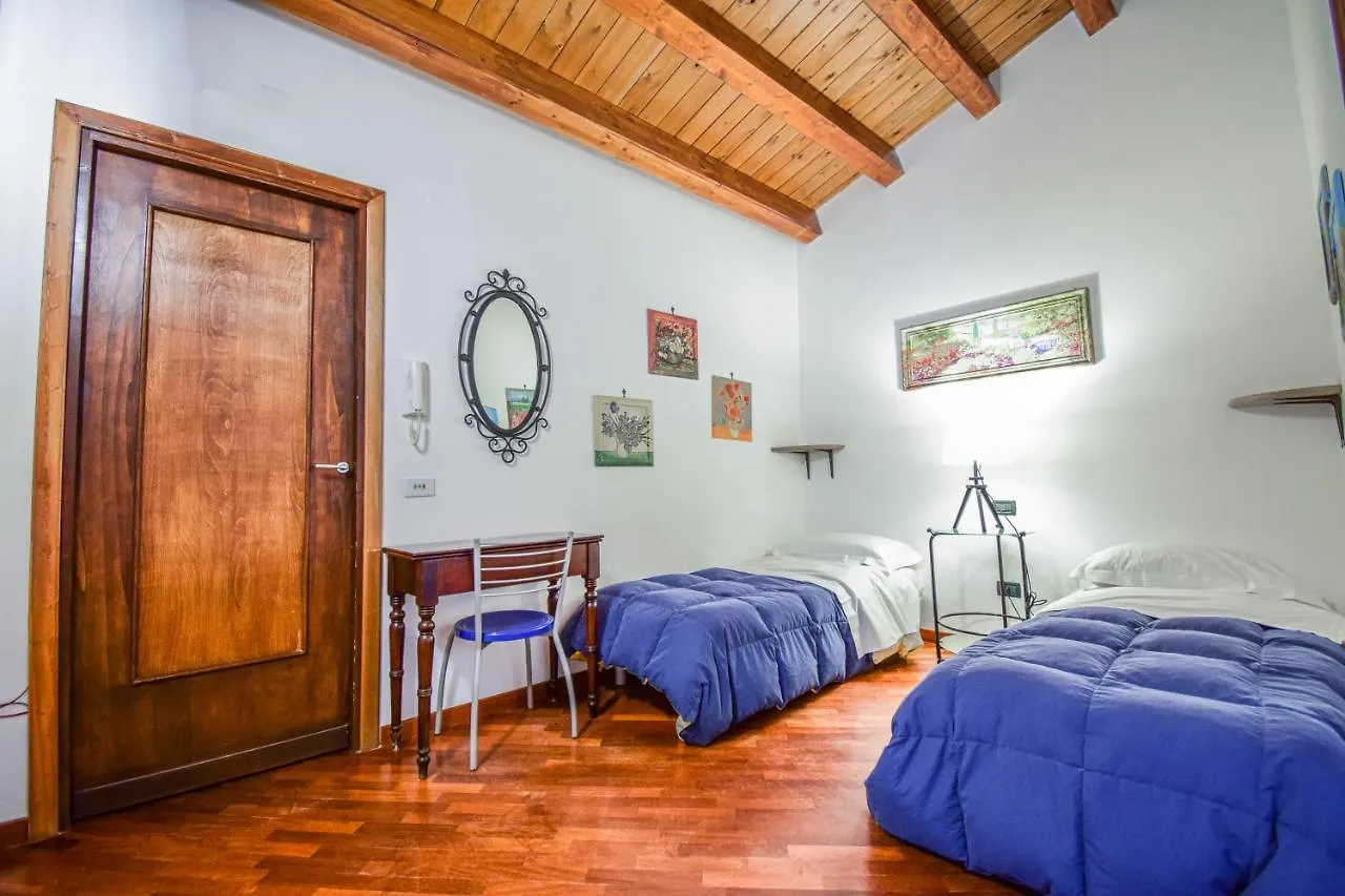 Case Ruggero Cefalu Bed & Breakfast